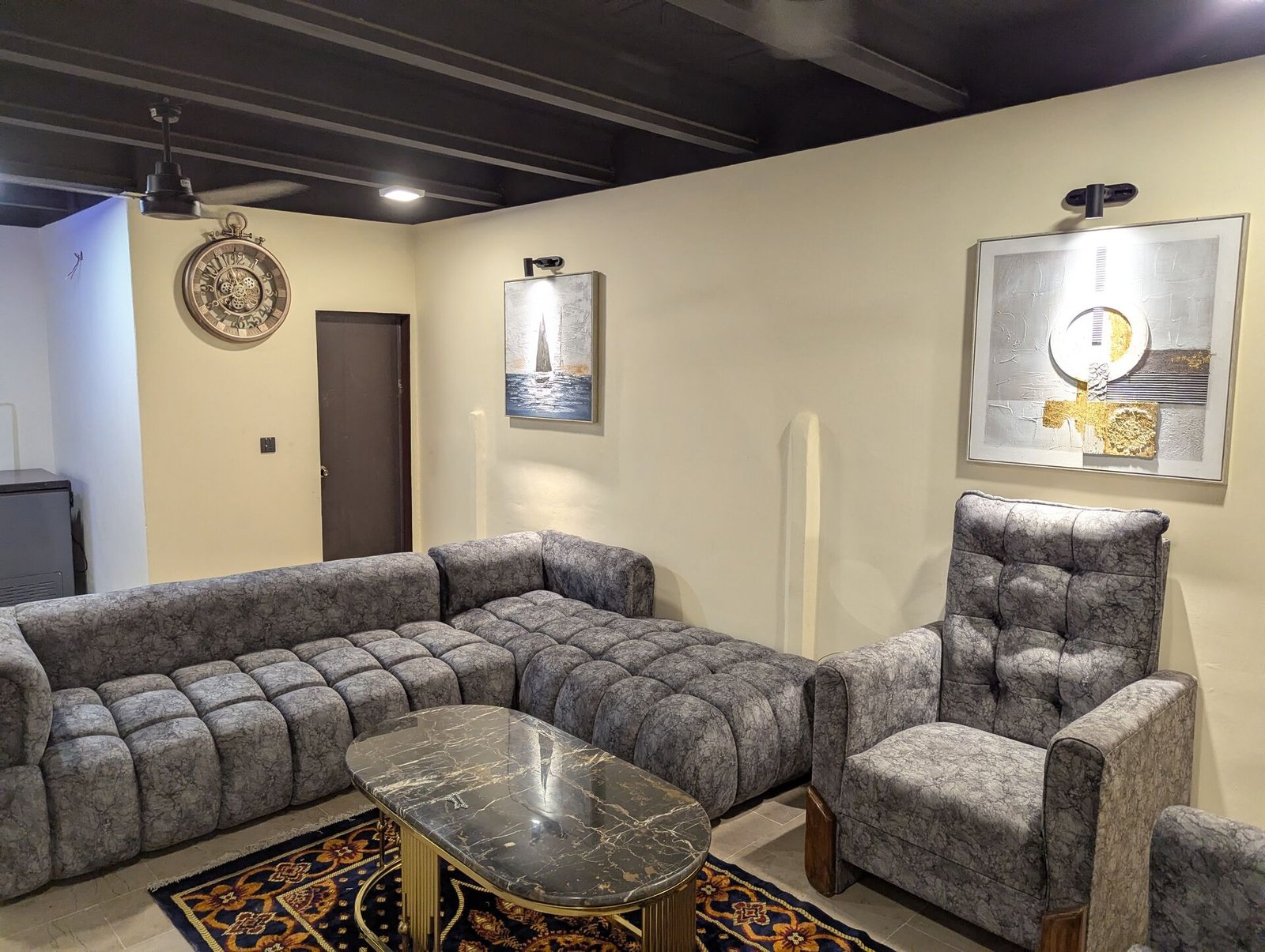 Sitting Lounge